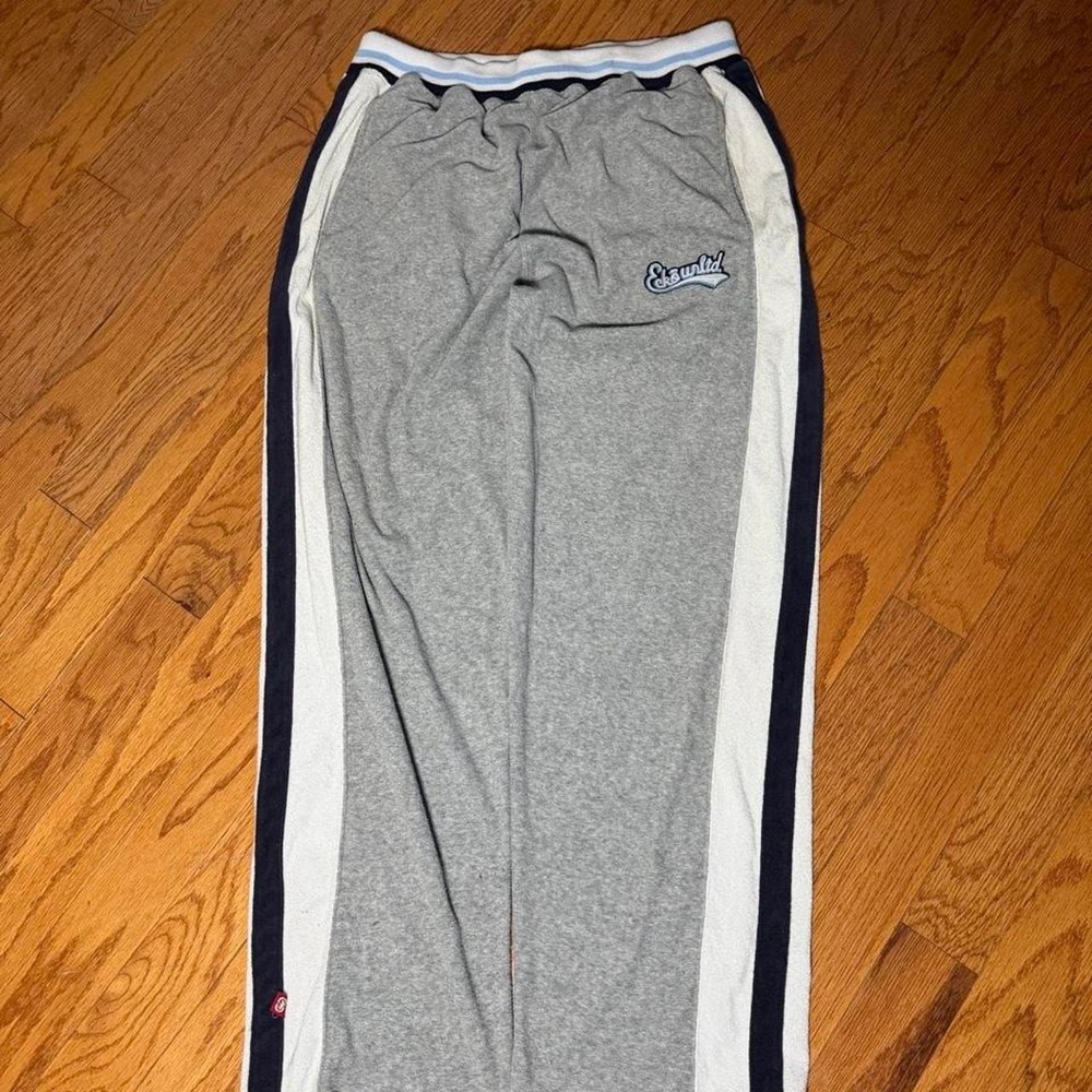 Vintage Y2K, Ecko Unlimited baggy, pants with cool stripe on the side